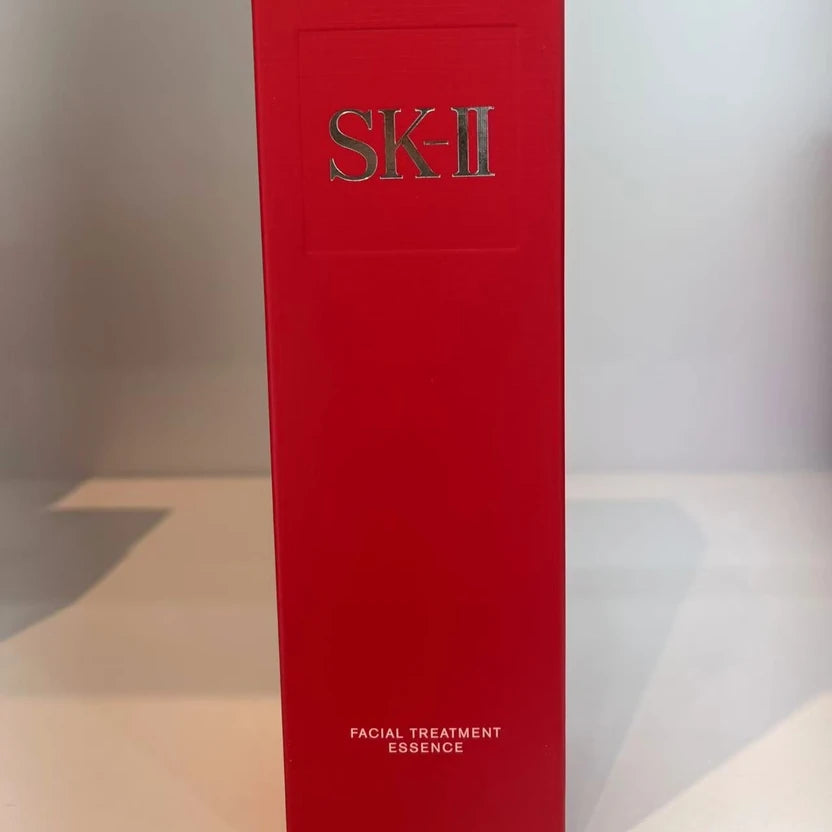 SK-II フェイシャル トリートメント エッセンス：肌のうるおいと修復